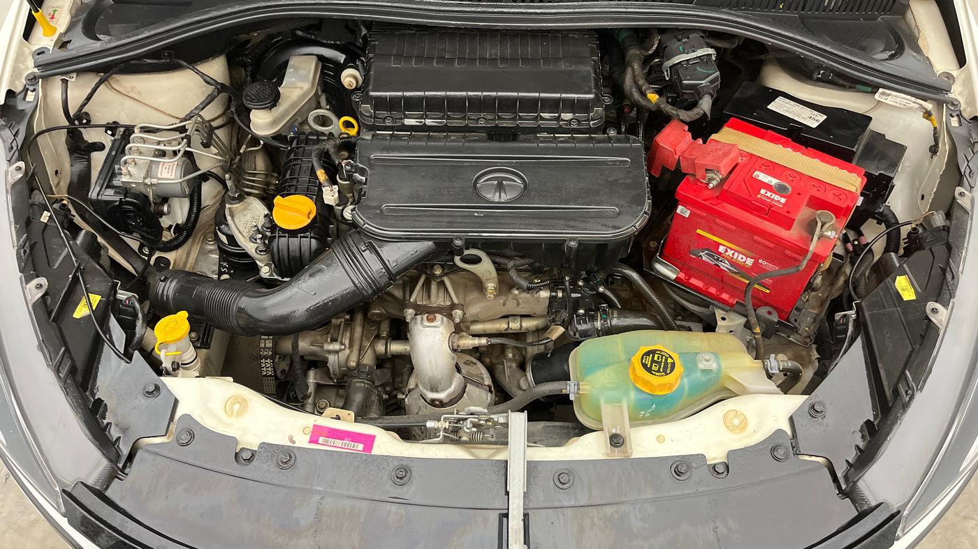 2023 Tata TIGOR XZ PLUS CNG, CNG, Manual, 57,197 km, Engine View