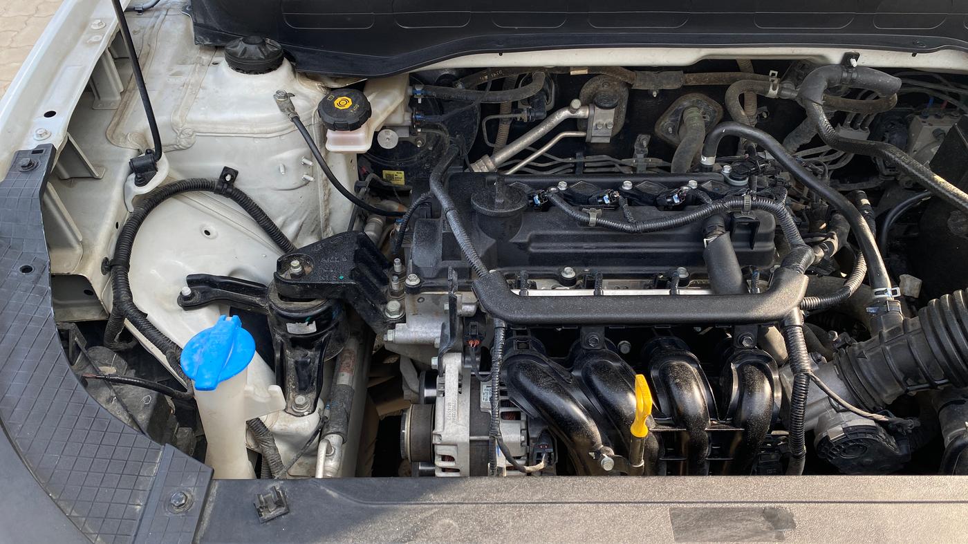 2023 Hyundai VENUE S(O) 1.2, Petrol, Manual, 33,271 km, Engine View - Right