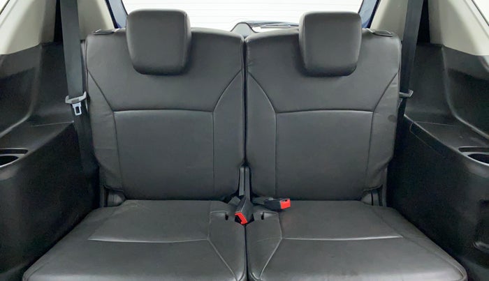 2019 Maruti XL6 ALPHA SHVS  MT, Petrol, Manual, 23,118 km, Third Seat Row ( optional )