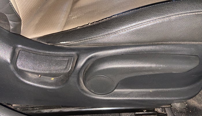 2018 Hyundai Verna 1.6 VTVT SX (O) AT, Petrol, Automatic, 65,301 km, Driver Side Adjustment Panel