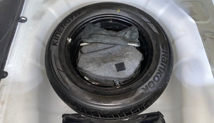 2018 Hyundai Verna 1.6 VTVT SX (O) AT, Petrol, Automatic, 65,301 km, Spare Tyre