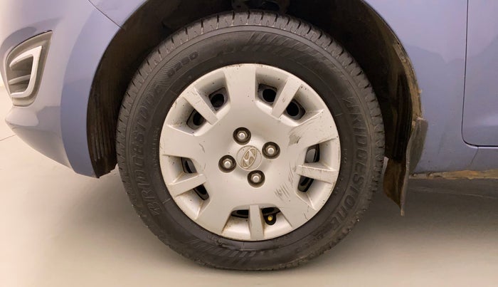 2013 Hyundai i20 MAGNA (O) 1.2, Petrol, Manual, 51,380 km, Left Front Wheel