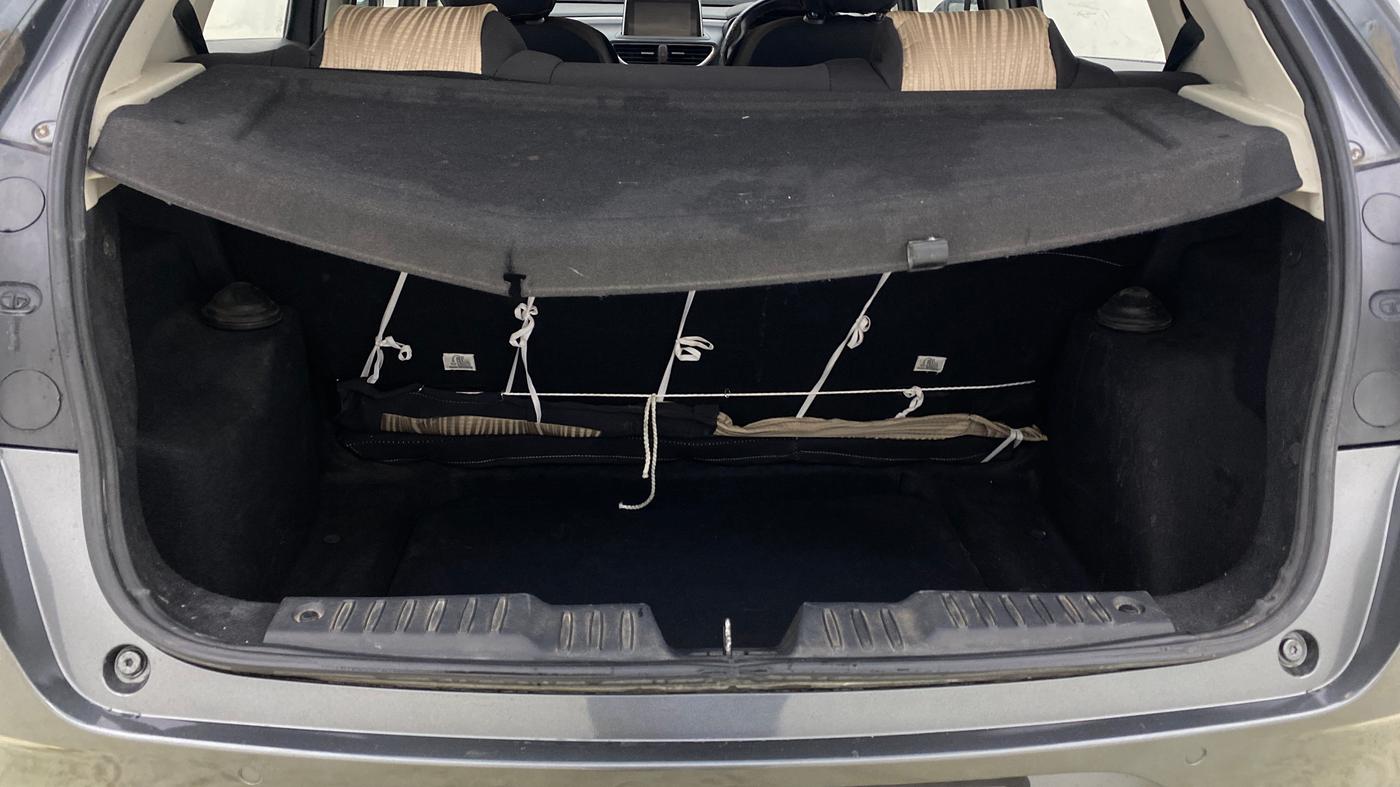 2021 Tata ALTROZ XM PLUS PETROL, Petrol, Manual, 56,208 km, Boot Inside