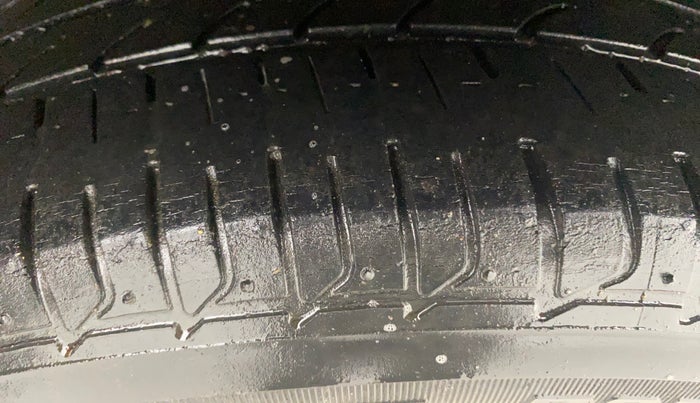 2014 Hyundai Elite i20 ASTA 1.2, Petrol, Manual, 56,843 km, Left Rear Tyre Tread