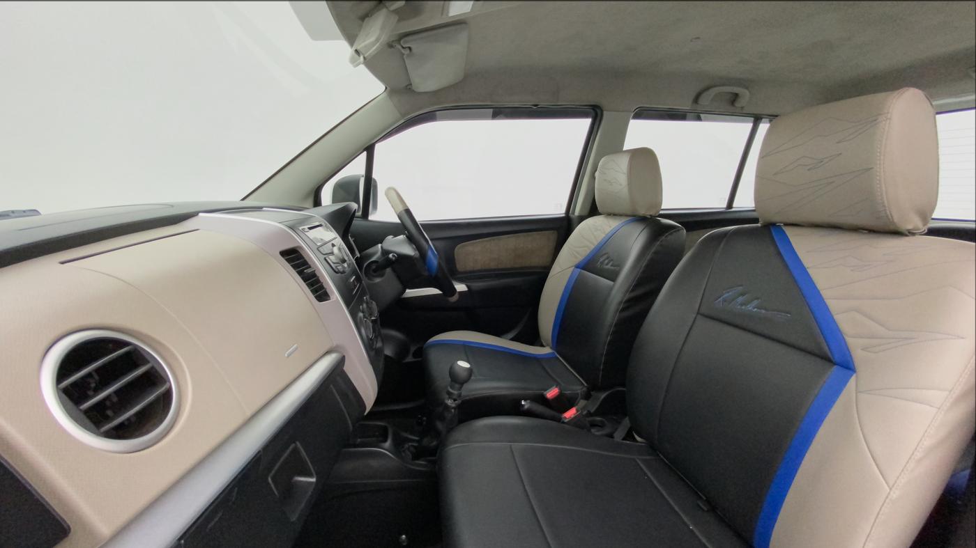 2013 Maruti Wagon R 1.0 VXI, CNG, Manual, 66,823 km, Right Side Front Door Cabin