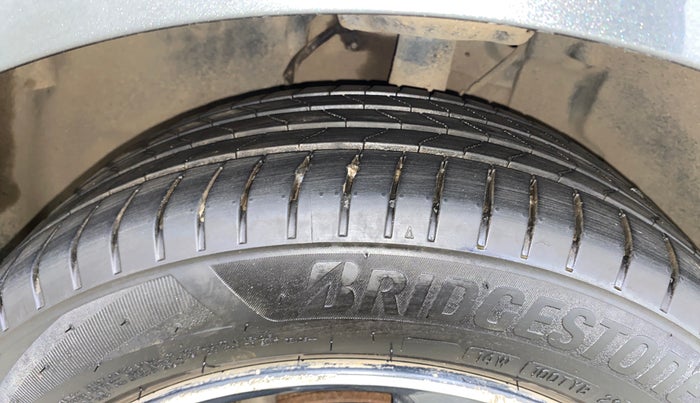 2023 Tata ALTROZ XZA PLUS, Petrol, Automatic, 53,702 km, Left Front Tyre Tread