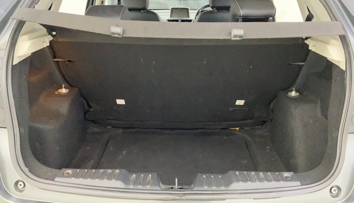 2023 Tata ALTROZ XZA PLUS, Petrol, Automatic, 53,702 km, Boot Inside