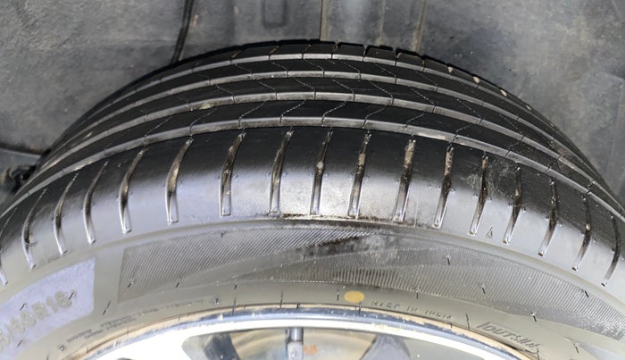 2023 Tata ALTROZ XZA PLUS, Petrol, Automatic, 53,702 km, Left Rear Tyre Tread