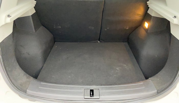 2024 MG ASTOR Sprint 1.5 MT (Ivory), Petrol, Manual, 7,186 km, Boot Inside