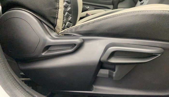 2023 Tata Tiago XT PETROL, Petrol, Manual, 26,861 km, Driver Side Adjustment Panel