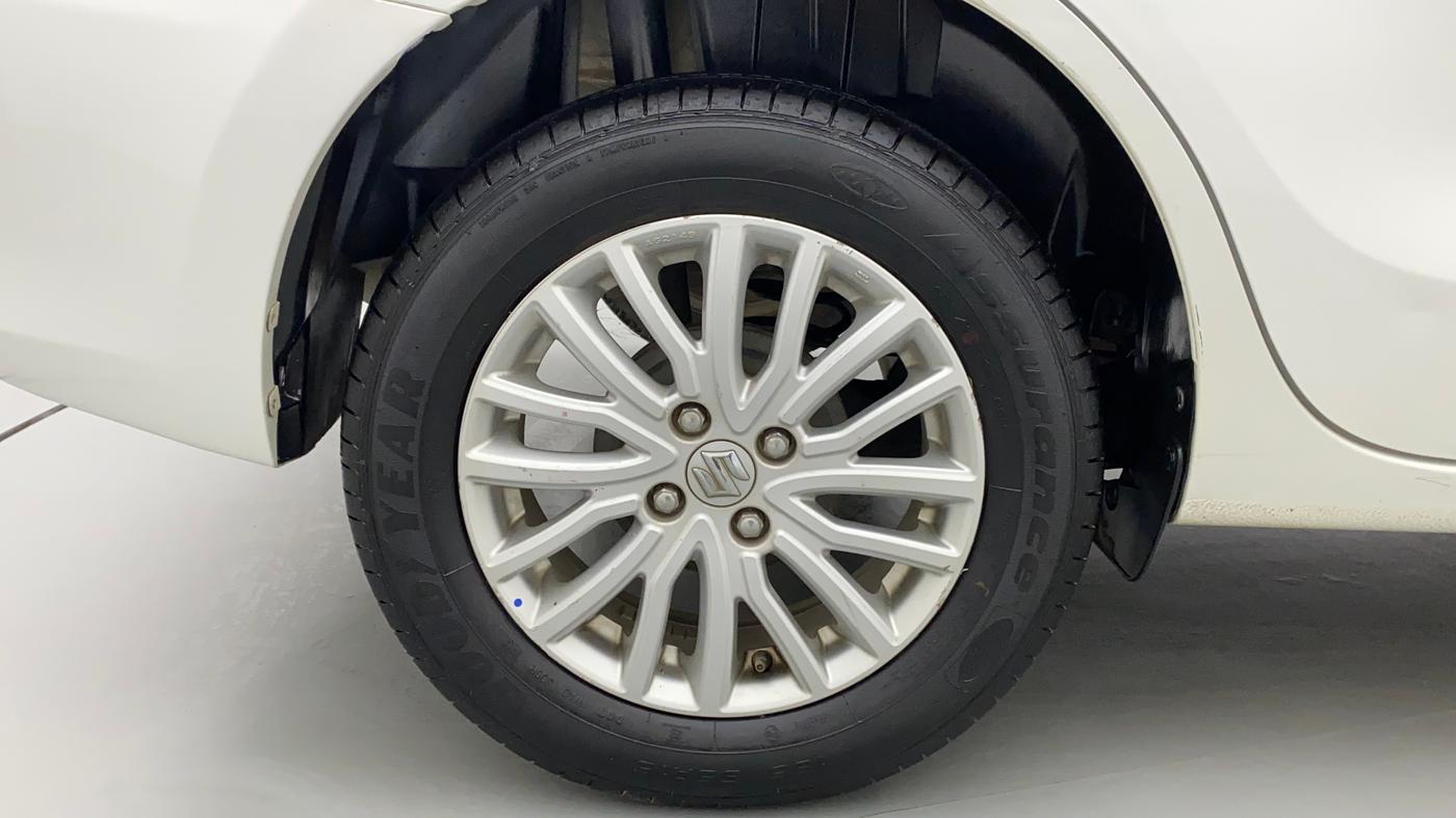 2018 Maruti Dzire ZXI AMT, Petrol, Automatic, 36,353 km, Right Rear Wheel