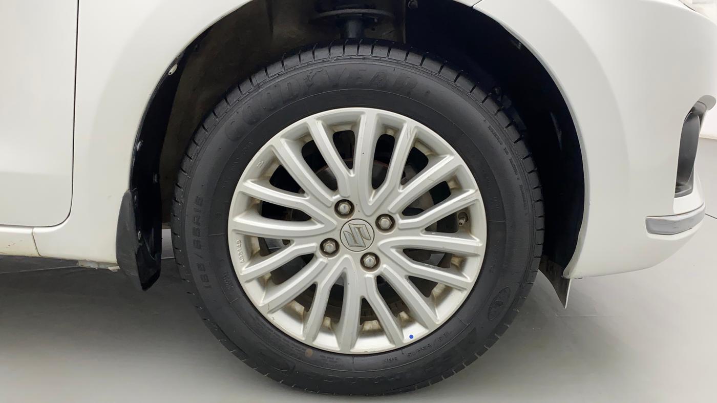 2018 Maruti Dzire ZXI AMT, Petrol, Automatic, 36,353 km, Right Front Wheel