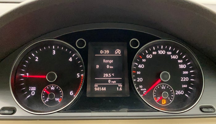 2012 Volkswagen Passat TRENDLINE MT, Diesel, Manual, 94,144 km, Odometer Image