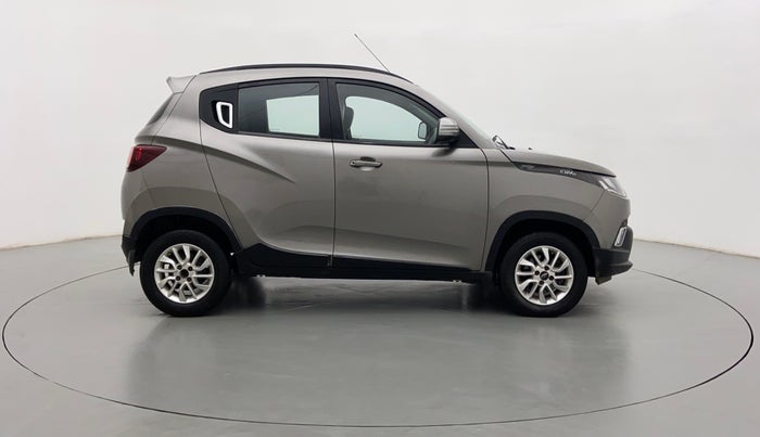 2016 Mahindra Kuv100 K8 6 STR, Petrol, Manual, 45,065 km, Right Side