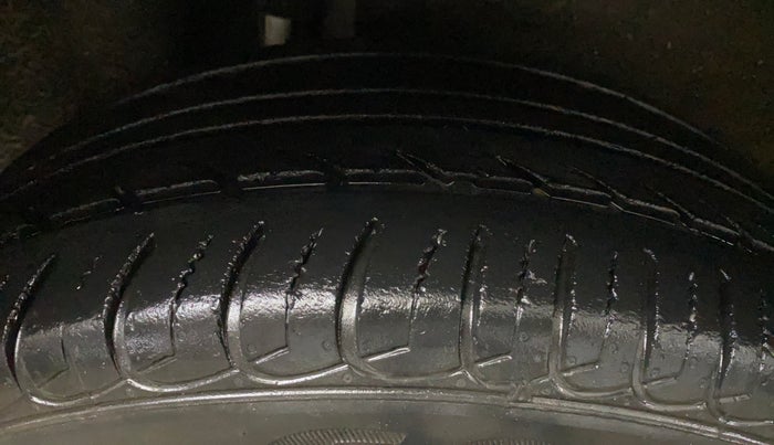 2019 Ford Ecosport TITANIUM 1.5L PETROL, Petrol, Manual, 27,501 km, Right Rear Tyre Tread