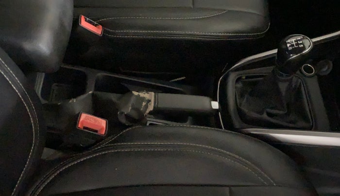 2019 Ford Ecosport TITANIUM 1.5L PETROL, Petrol, Manual, 27,501 km, Gear Lever