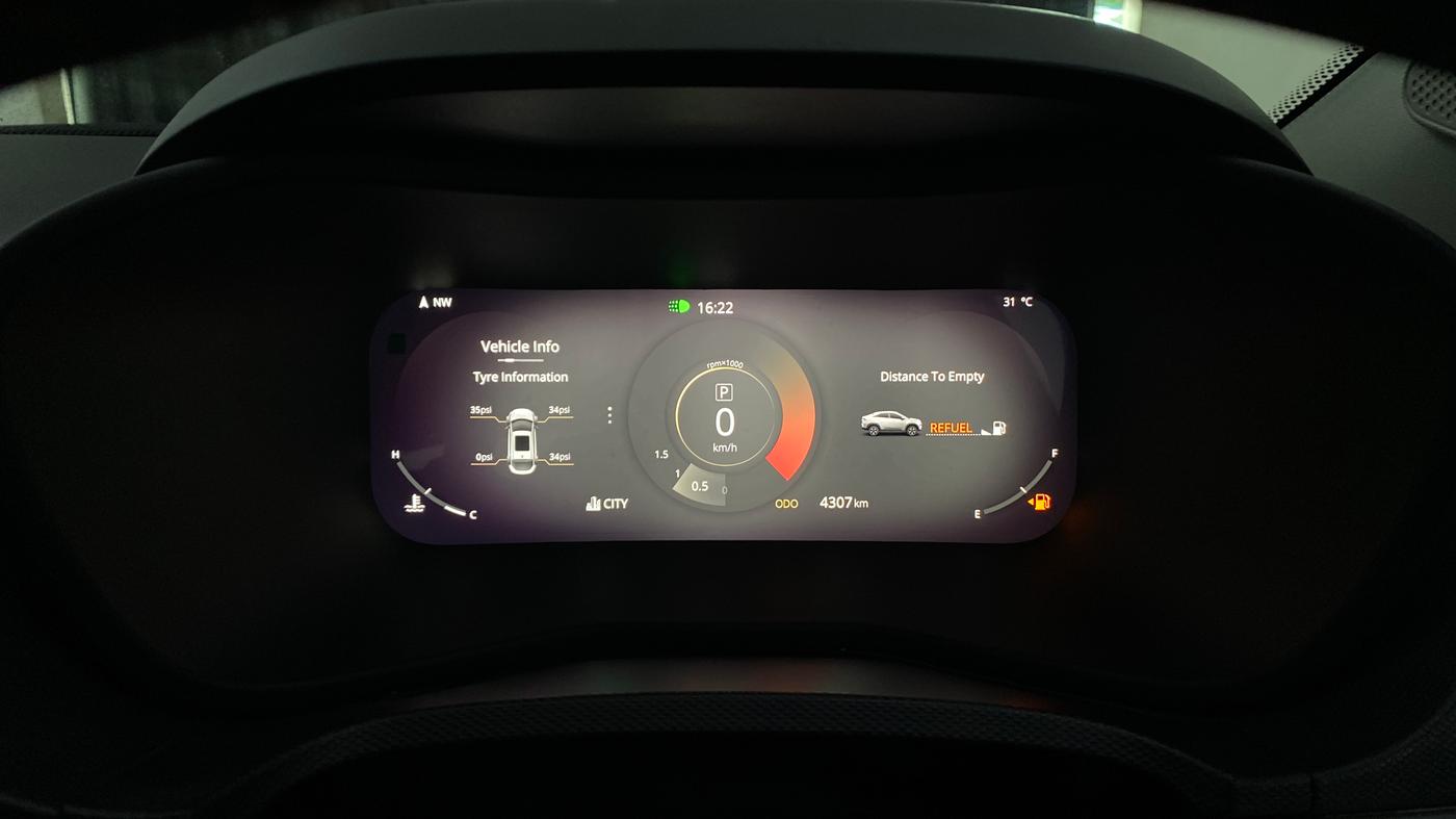 2025 Tata Curvv Accomplished S 1.2 Petrol 7DCA, Petrol, Automatic, 4,303 km, Odometer Image