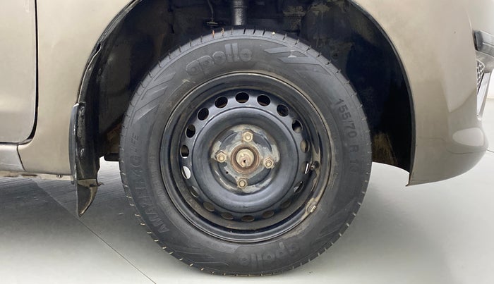 2015 Datsun Go Plus T, Petrol, Manual, 60,589 km, Right Front Wheel