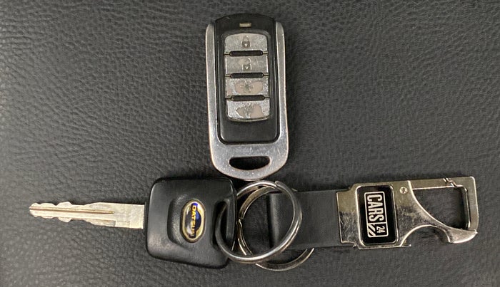 2015 Datsun Go Plus T, Petrol, Manual, 60,589 km, Key Close Up