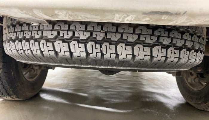 2013 Mahindra Scorpio VLX 2WD AIRBAG, Diesel, Manual, 1,44,881 km, Spare Tyre