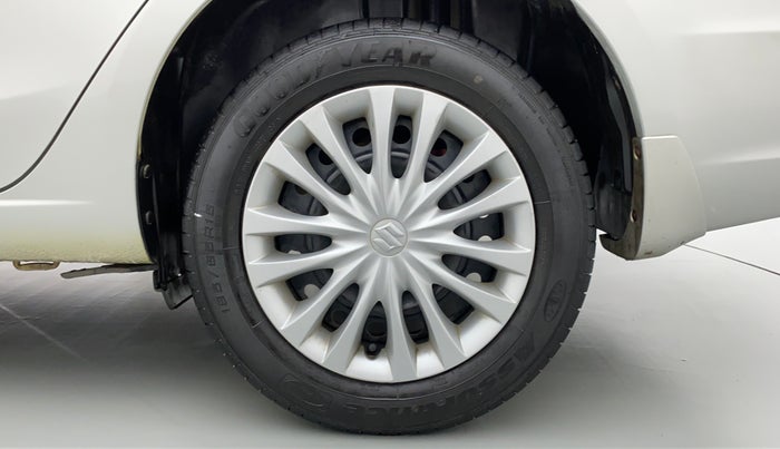 2016 Maruti Ciaz VXI OPT, Petrol, Manual, 32,941 km, Left Rear Wheel