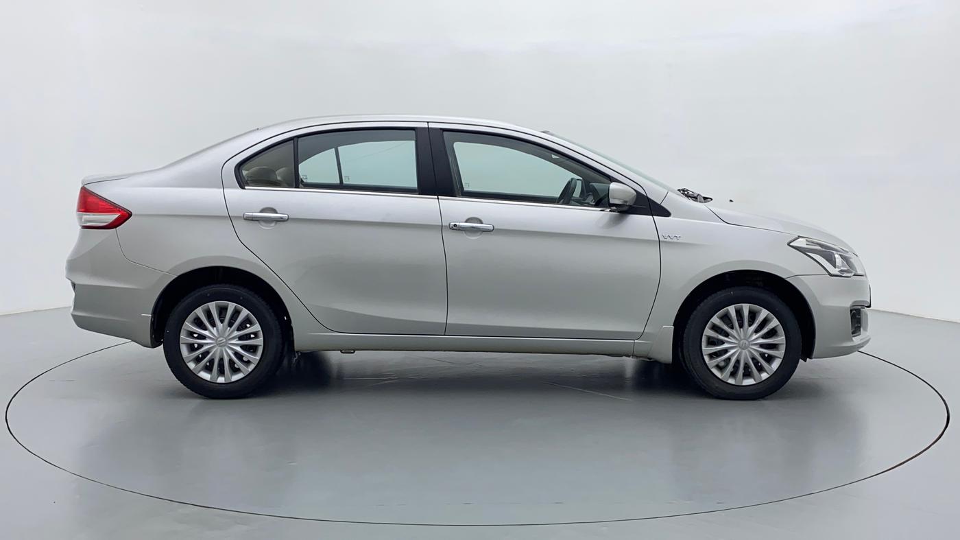 2016 Maruti Ciaz VXI OPT, Petrol, Manual, 32,941 km, Right Side