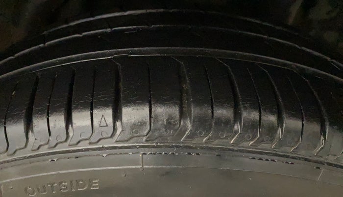 2018 Hyundai Verna 1.6 EX VTVT AT, Petrol, Automatic, 34,378 km, Left Rear Tyre Tread