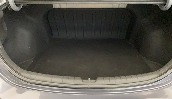 2018 Hyundai Verna 1.6 EX VTVT AT, Petrol, Automatic, 34,378 km, Boot Inside