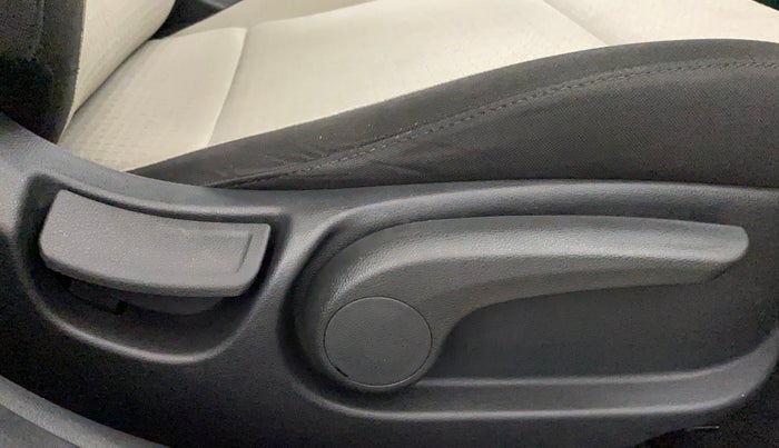 2018 Hyundai Verna 1.6 EX VTVT AT, Petrol, Automatic, 34,378 km, Driver Side Adjustment Panel