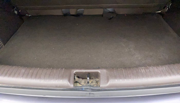 2014 Hyundai Santro Xing GLS, Petrol, Manual, 44,196 km, Boot Inside