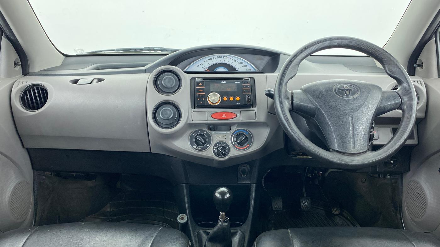 2011 Toyota Etios G, CNG, Manual, 73,470 km, Dashboard