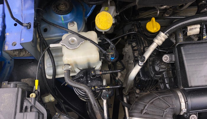 2021 Renault TRIBER RXT, Petrol, Manual, 37,674 km, Engine View - Right