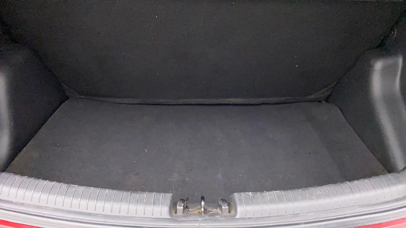 2018 Hyundai Grand i10 SPORTZ AT 1.2 KAPPA VTVT, Petrol, Automatic, 52,383 km, Boot Inside