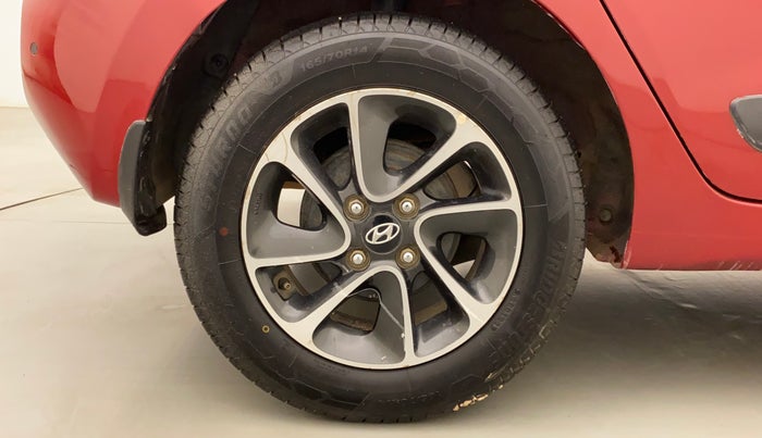 2018 Hyundai Grand i10 SPORTZ AT 1.2 KAPPA VTVT, Petrol, Automatic, 52,383 km, Right Rear Wheel