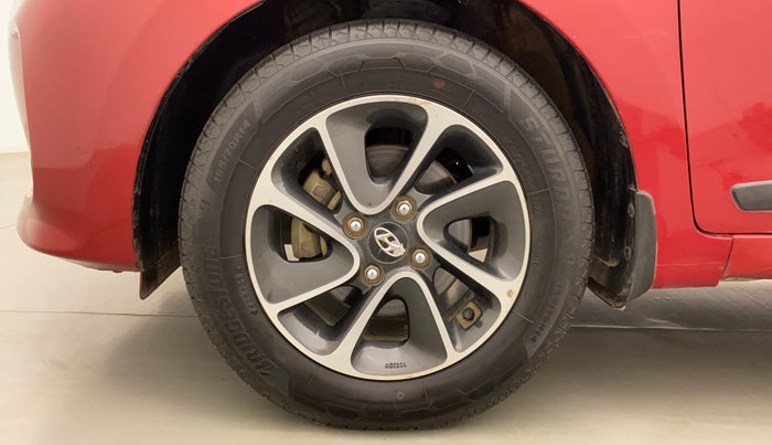2018 Hyundai Grand i10 SPORTZ AT 1.2 KAPPA VTVT, Petrol, Automatic, 52,383 km, Left Front Wheel
