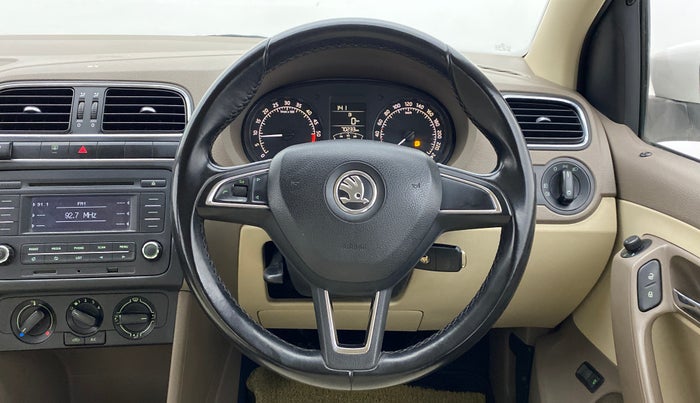 2015 Skoda Rapid 1.5 TDI MT Ambition Plus, Diesel, Manual, 70,233 km, Steering Wheel Close Up