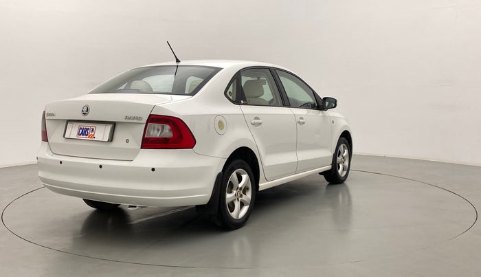 2015 Skoda Rapid 1.5 TDI MT Ambition Plus, Diesel, Manual, 70,233 km, Right Back Diagonal