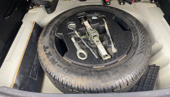 2017 Maruti S Cross ZETA 1.3, Diesel, Manual, 94,314 km, Spare Tyre