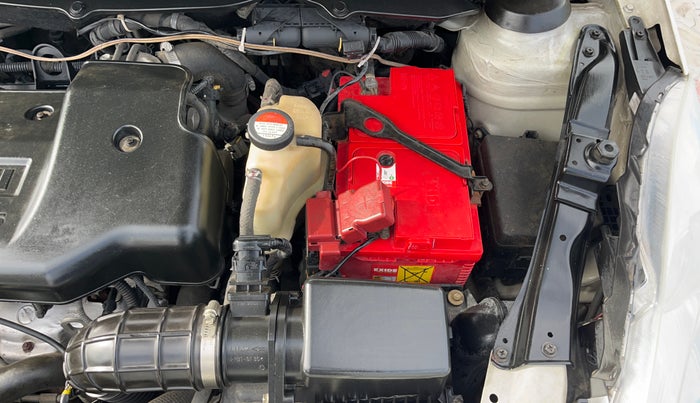 2012 Maruti Swift LDI, Diesel, Manual, 82,400 km, Engine View - Left