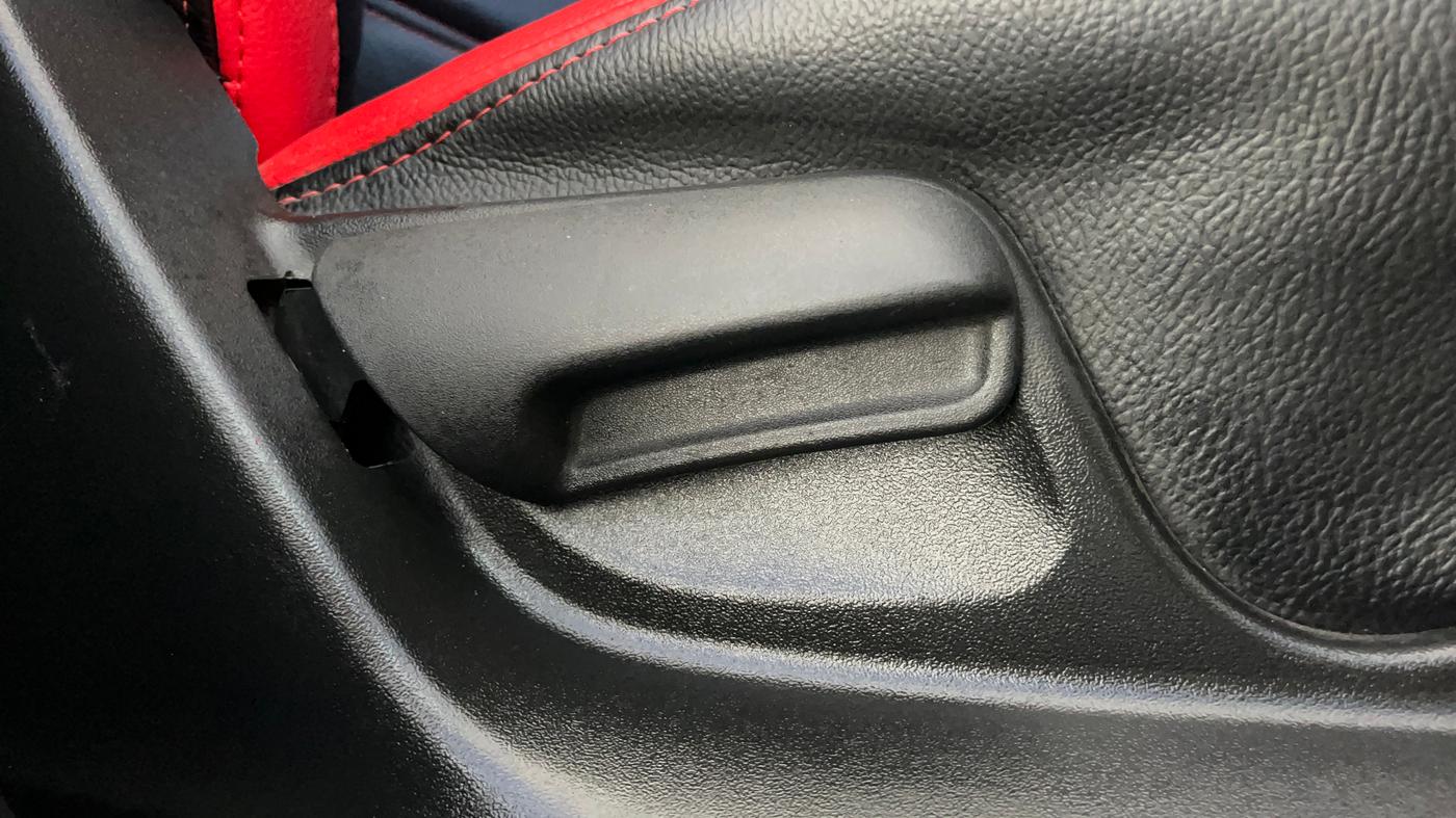 2012 Maruti Swift LDI, Diesel, Manual, 82,400 km, Driver Side Adjustment Panel
