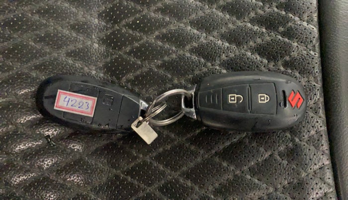 2018 Maruti S Cross ZETA 1.3, Diesel, Manual, 1,13,361 km, Key Close Up