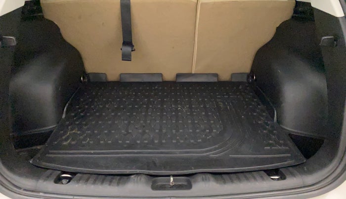 2018 Jeep Compass LONGITUDE 2.0 DIESEL, Diesel, Manual, 32,634 km, Boot Inside