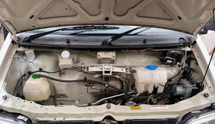 2020 Maruti Eeco 5 STR WITH A/C+HTR, Petrol, Manual, 21,256 km, Engine View