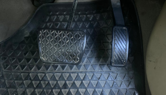 2017 Ford Figo Aspire TITANIUM 1.5 PETROL AT, Petrol, Automatic, 52,401 km, Pedals