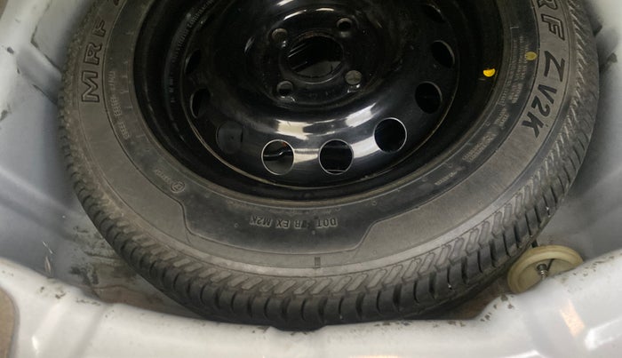 2017 Ford Figo Aspire TITANIUM 1.5 PETROL AT, Petrol, Automatic, 52,401 km, Spare Tyre