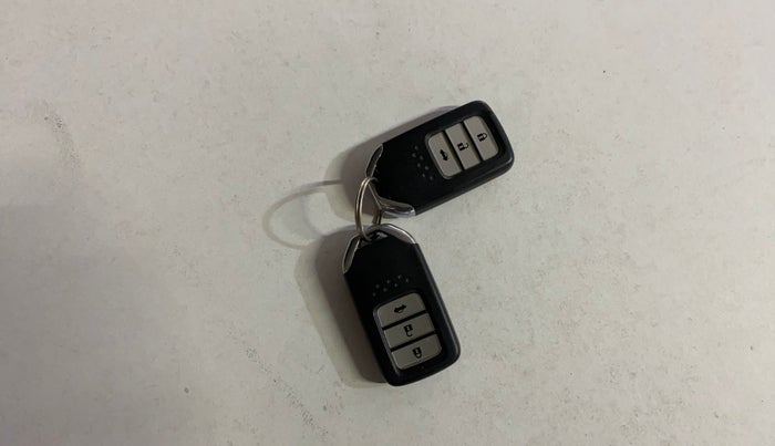 2018 Honda City 1.5L I-VTEC VX, Petrol, Manual, 33,608 km, Key Close Up