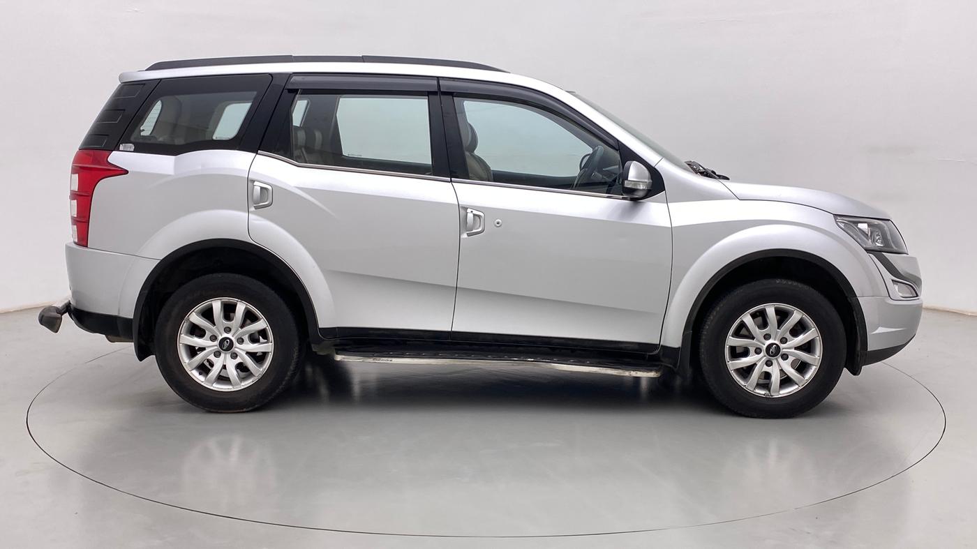 2016 Mahindra XUV500 W10, Diesel, Manual, 62,946 km, Right Side View