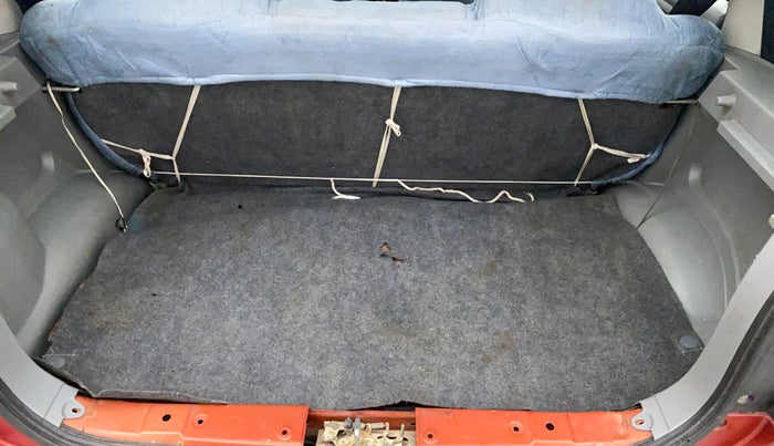 2011 Maruti Alto K10 LXI, Petrol, Manual, 32,803 km, Dicky (Boot door) - Parcel tray missing