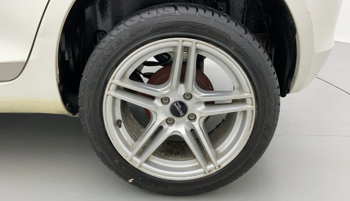 2015 Maruti Swift VDI, Diesel, Manual, 31,994 km, Left Rear Wheel