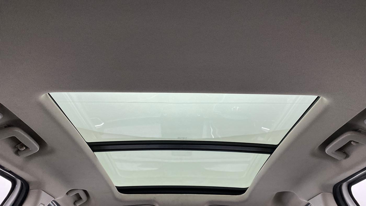2022 Tata Harrier XZA PLUS, Diesel, Automatic, 10,037 km, Moonroof/ Sunroof